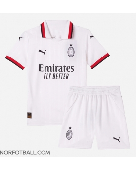Billige Fotballdrakt AC Milan Replika Bortedraktsett Barn 2024-25 Kortermet (med bukser)